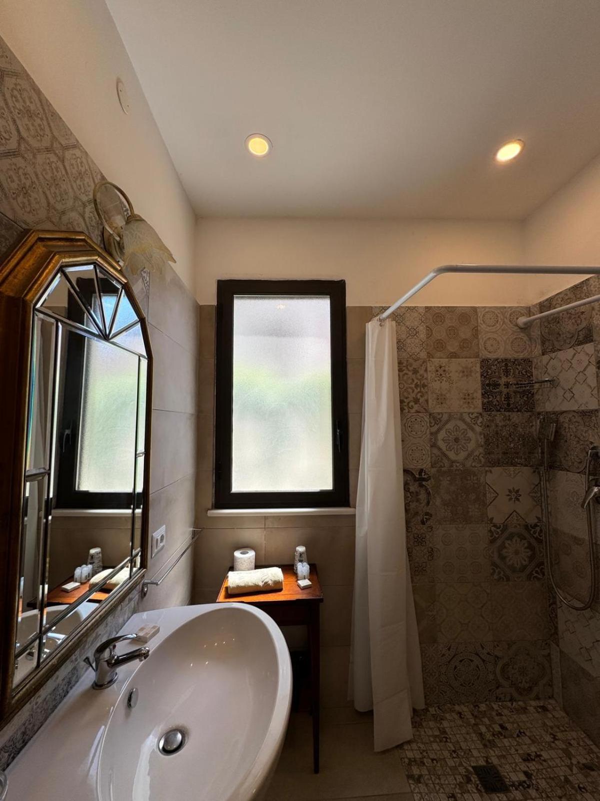 Casa Vacanze Villa Angelina จีอาร์ดีนี นักซอส ภายนอก รูปภาพ